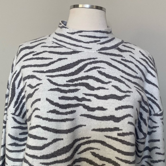 Anthropologie Lizzie Zebra Mock Neck Knit Sweater Top Long Sleeve, Large - Picture 3 of 16